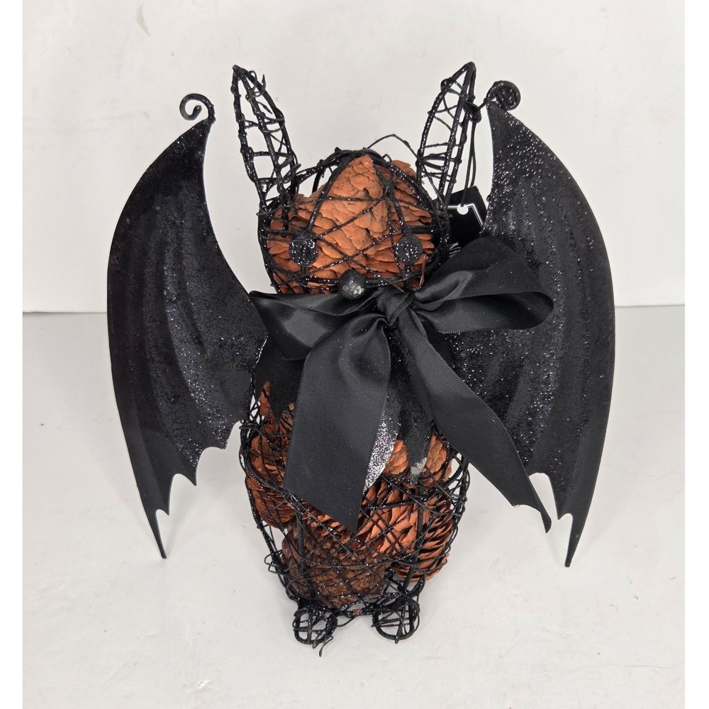 Black Metal Potpourri Bat Halloween Decor